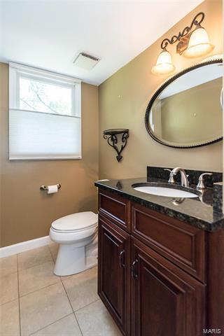 561 Stoddards Ml, Ballwin, MO 63011 photo 16