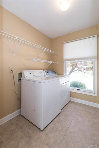 561 Stoddards Ml, Ballwin, MO 63011 photo 26
