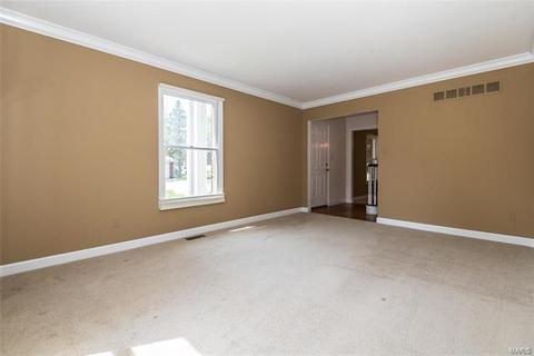 561 Stoddards Ml, Ballwin, MO 63011 photo 7