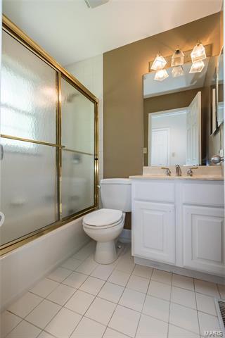561 Stoddards Ml, Ballwin, MO 63011 photo 36