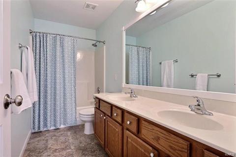 821 Castle Ridge Ct, Ballwin, MO 63021 photo 19