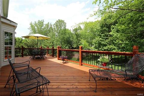 821 Castle Ridge Ct, Ballwin, MO 63021 photo 25