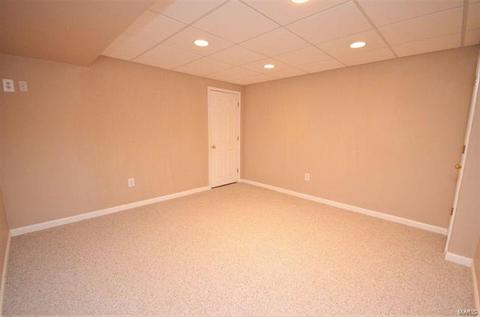 8 Cochise Ct, O'fallon, MO 63366 photo 12