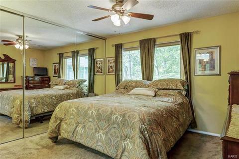 913 Almond Hill Ct, Manchester, MO 63021 photo 17