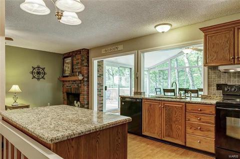 913 Almond Hill Ct, Manchester, MO 63021 photo 10