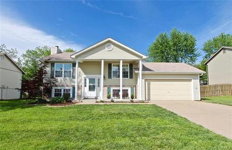 517 Sunward Dr, O'fallon, MO 63368 photo 1