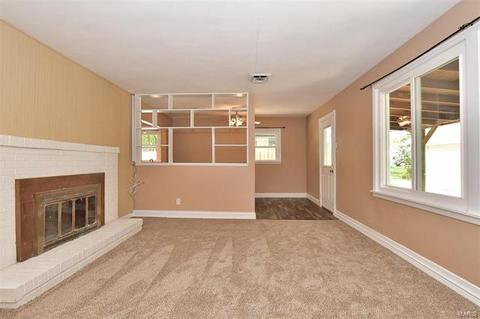 220 Ries Rd, Ballwin, MO 63021 photo 13