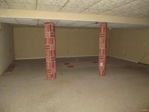 305 Surf Ct, Ballwin, MO 63021 photo 18