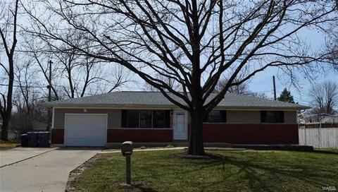 1203 Cypress Dr, O'fallon, MO 63366 photo 1