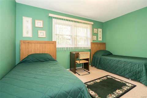 402 Iron Warrior Ln, Manchester, MO 63011 photo 22