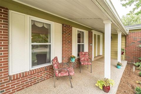 402 Iron Warrior Ln, Manchester, MO 63011 photo 4