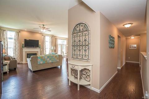 2110 Asher Ct, Saint Peters, MO 63376 photo 6