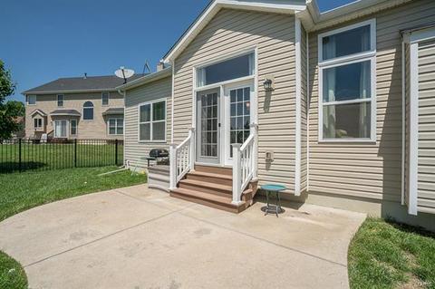 2110 Asher Ct, Saint Peters, MO 63376 photo 32