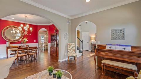 2451 Barrett Heights Dr, Ballwin, MO 63021 photo 9