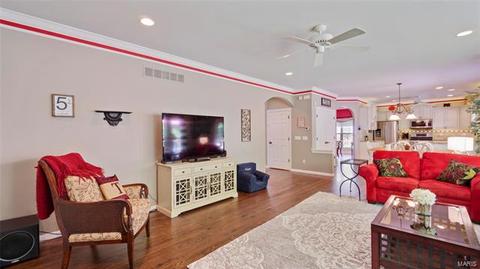 2451 Barrett Heights Dr, Ballwin, MO 63021 photo 19