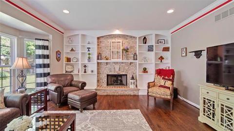 2451 Barrett Heights Dr, Ballwin, MO 63021 photo 17