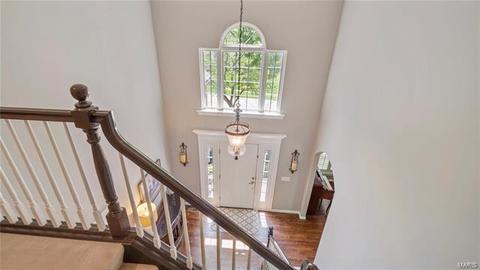 2451 Barrett Heights Dr, Ballwin, MO 63021 photo 7