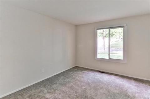 632 Waterford Rdg, Ballwin, MO 63021 photo 31