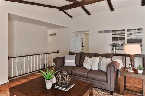 632 Waterford Rdg, Ballwin, MO 63021 photo 21
