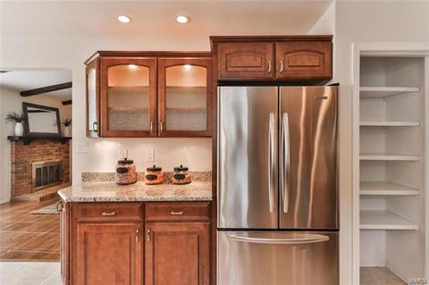 632 Waterford Rdg, Ballwin, MO 63021 photo 15