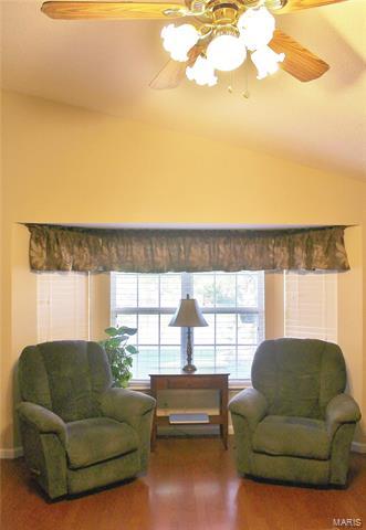 610 Durango Dr, O'fallon, MO 63368 photo 7