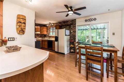 20 Pershing Cir, O'fallon, MO 63366 photo 7