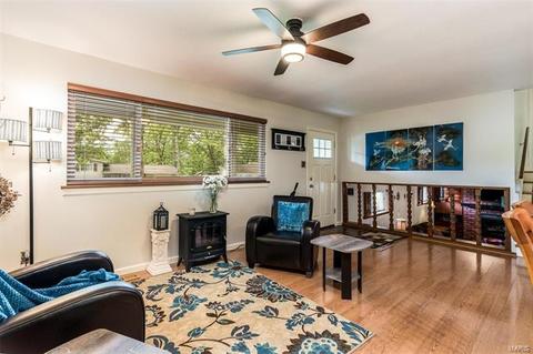 20 Pershing Cir, O'fallon, MO 63366 photo 5