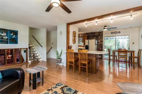 20 Pershing Cir, O'fallon, MO 63366 photo 6