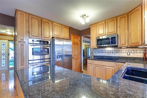 238 Westridge Parc Ln, Ellisville, MO 63021 photo 7