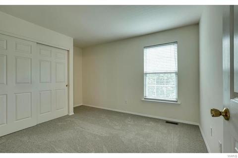 2494 Barrett Heights Dr, Ballwin, MO 63021 photo 16