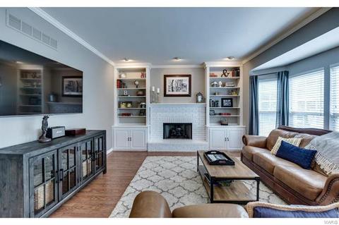 2494 Barrett Heights Dr, Ballwin, MO 63021 photo 5