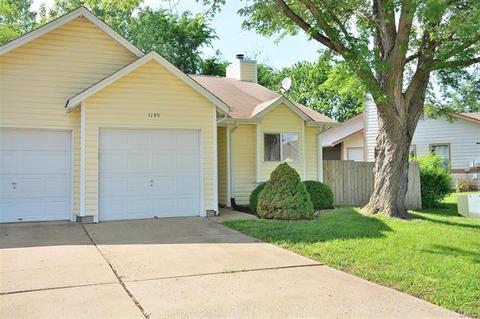 1135 Whitegate Ct, O'fallon, MO 63366 photo 2