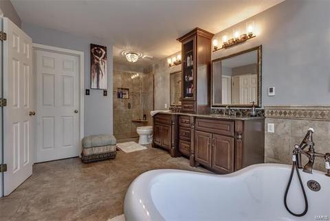 16149 Copper Lantern Dr, Grover, MO 63040 photo 19