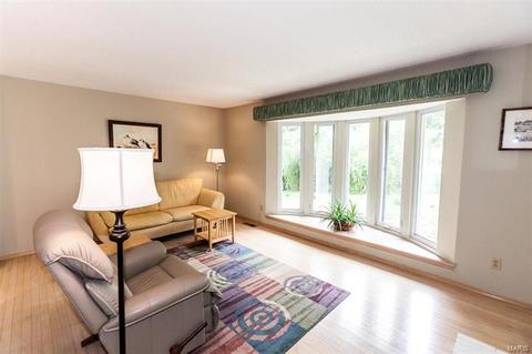 817 Phaeton Dr, Manchester, MO 63021 photo 8
