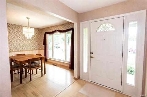 817 Phaeton Dr, Manchester, MO 63021 photo 3