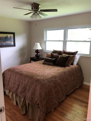 747 Burwick, Manchester, MO 63021 photo 12