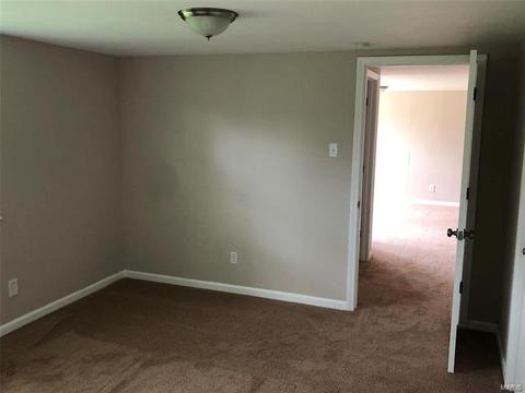 747 Burwick, Manchester, MO 63021 photo 27