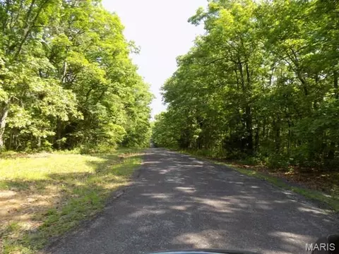 247 Foxboro Rd, Gerald, MO 63037 photo 14