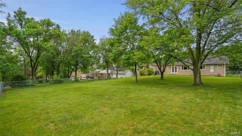 560 Princeway Ct, Manchester, MO 63011 photo 29