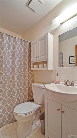 560 Princeway Ct, Manchester, MO 63011 photo 32