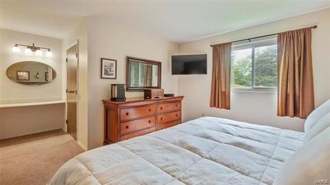 560 Princeway Ct, Manchester, MO 63011 photo 21