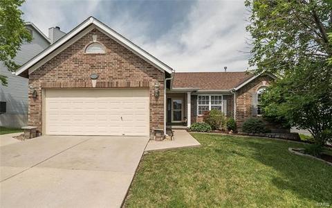 1203 Briarchase Dr, Lake Saint Louis, MO 63367 photo 1