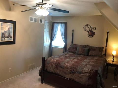 805 Clayworth, Ballwin, MO 63011 photo 18
