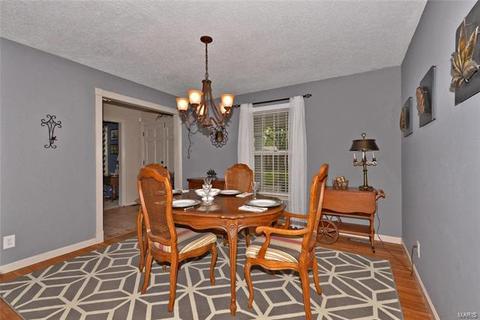 805 Clayworth, Ballwin, MO 63011 photo 13