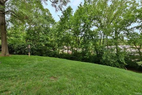 805 Clayworth, Ballwin, MO 63011 photo 35