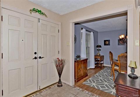 805 Clayworth, Ballwin, MO 63011 photo 12