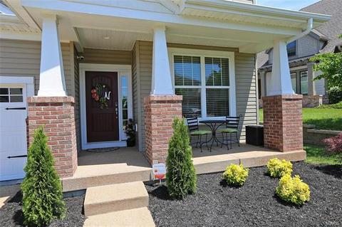 428 Maple Rise Path, Chesterfield, MO 63005 photo 2