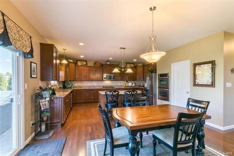 6560 Devonhurst Dr, Saint Louis, MO 63129 photo 6