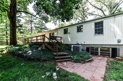 14 Hedgewood Ln, Manchester, MO 63011 photo 26