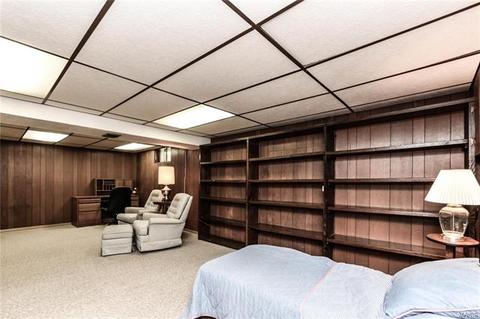 14 Hedgewood Ln, Manchester, MO 63011 photo 18